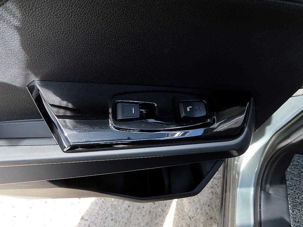 Ssangyong Torres 2023 Verde - Importación desde Corea - HF Imports Iquique - Foto 16