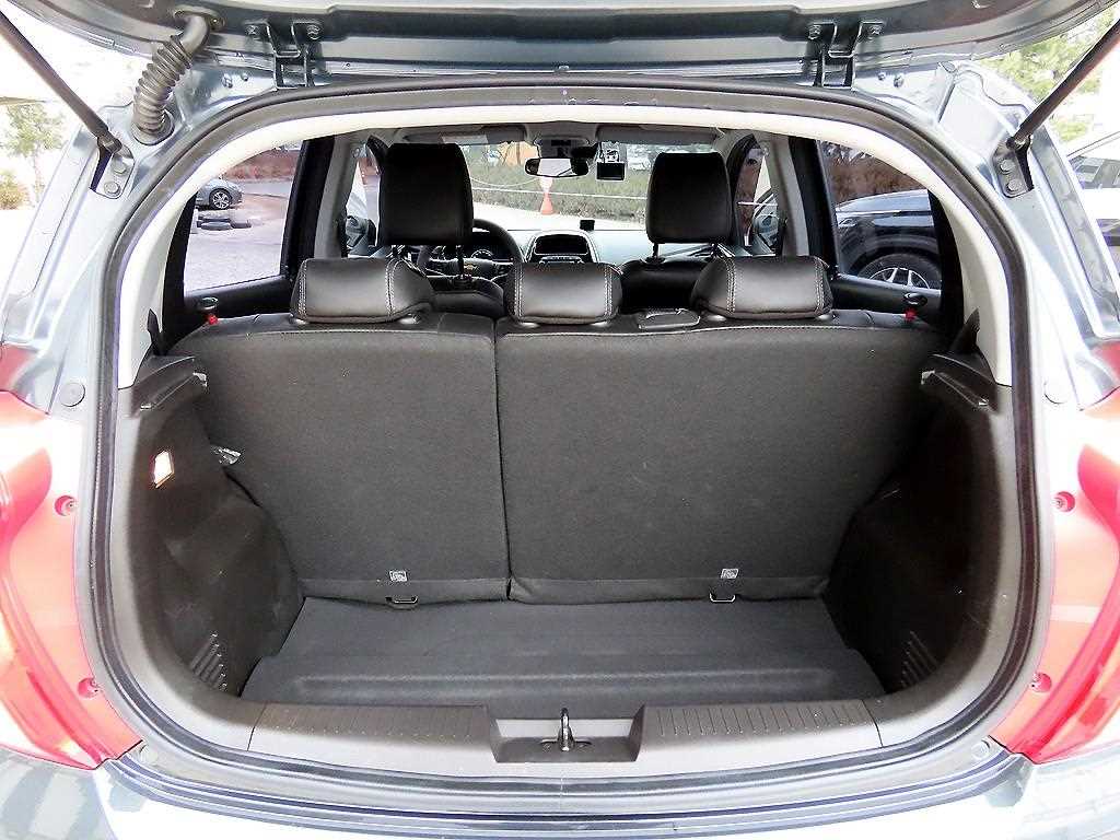 Chevrolet Spark 2018 Gris - Importación desde Corea - HF Imports Iquique - Foto 17