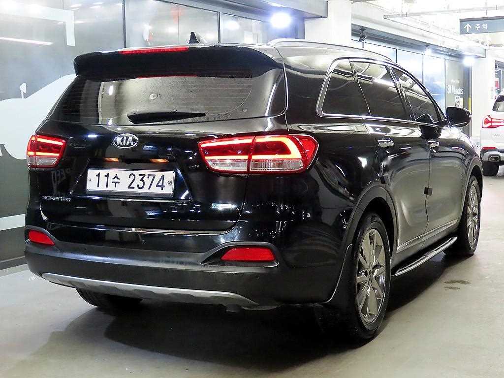 KIA Sorento - Vista 4