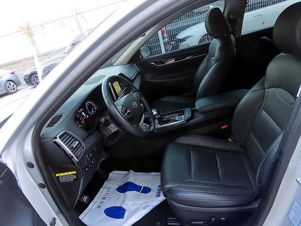 HYUNDAI Grandeur - Vista 5