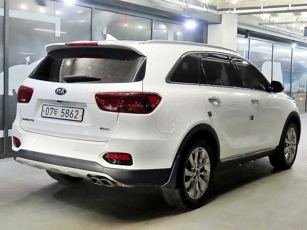 KIA Sorento - Vista 4