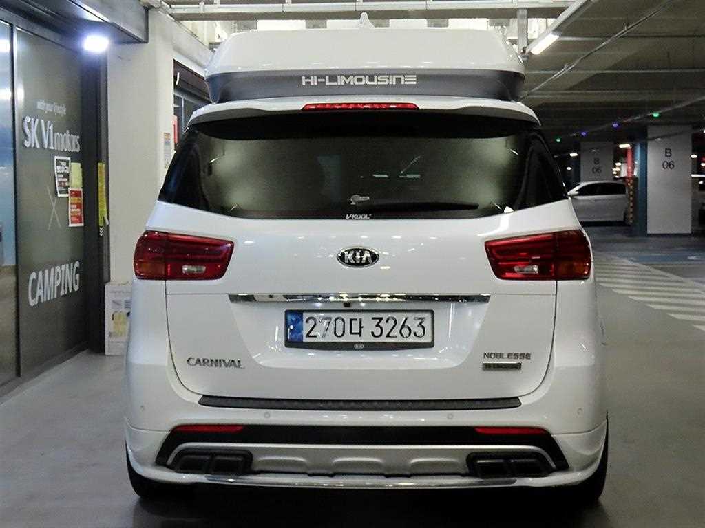 KIA Carnival - Vista 5