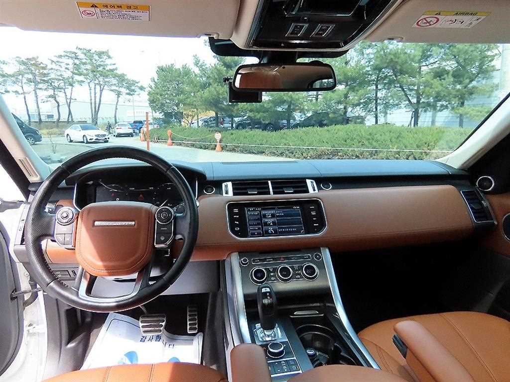 Land Rover Range Rover Sports - Vista 7