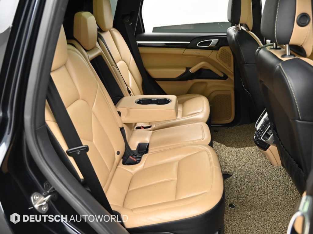 Porsche Cayenne - Vista 12