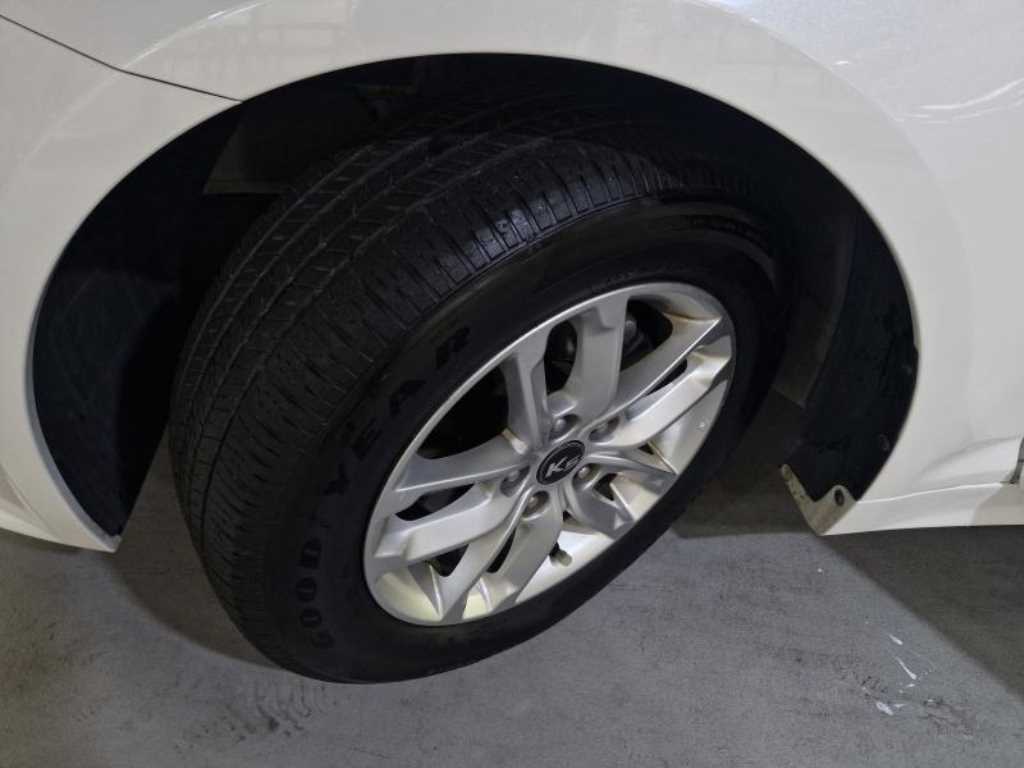 KIA K5 2012 Blanco - Importación desde Corea - HF Imports Iquique - Foto 20