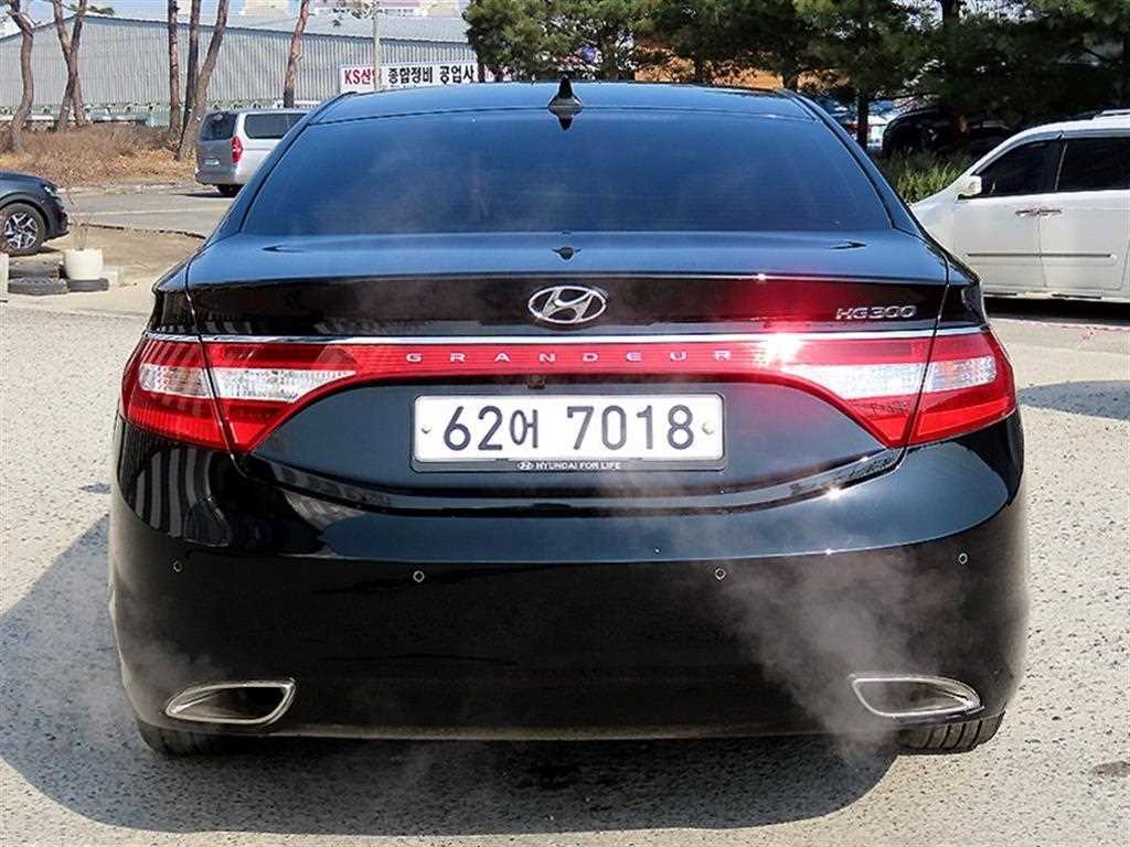 HYUNDAI Grandeur - Vista 4