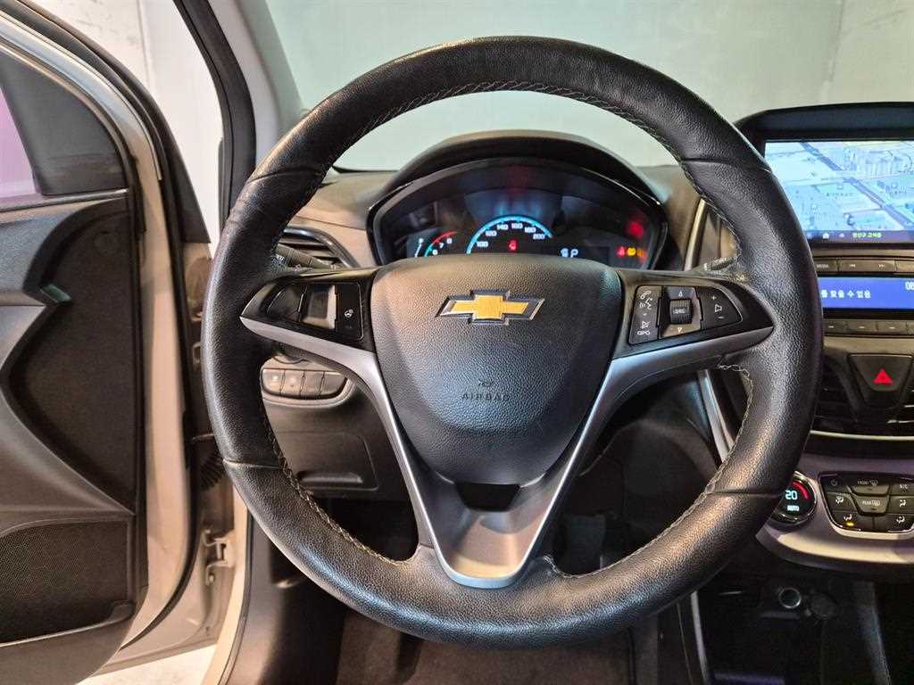 Chevrolet Spark - Vista 9