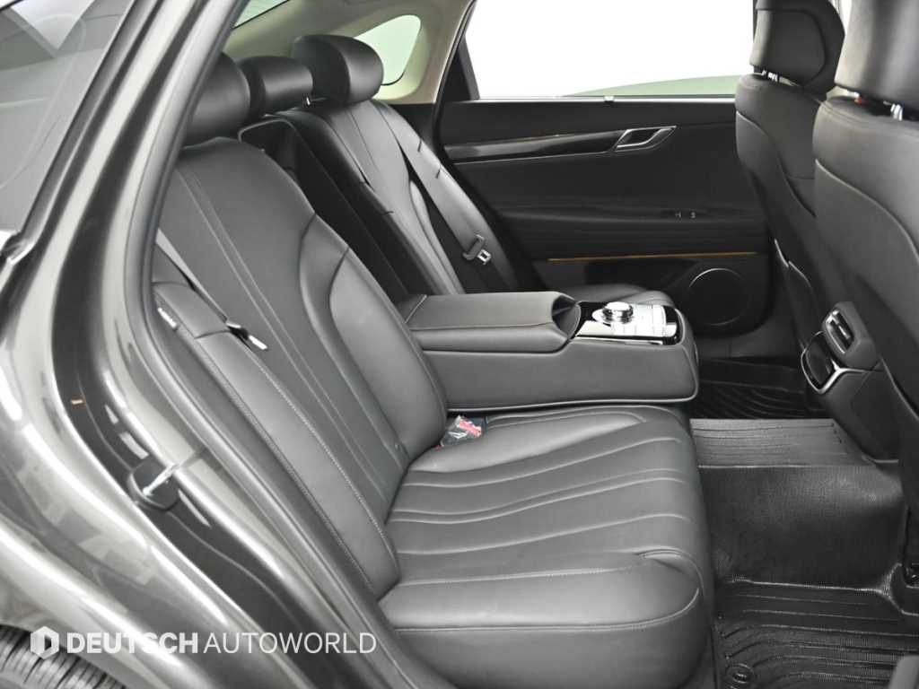 Genesis G80 - Vista 12