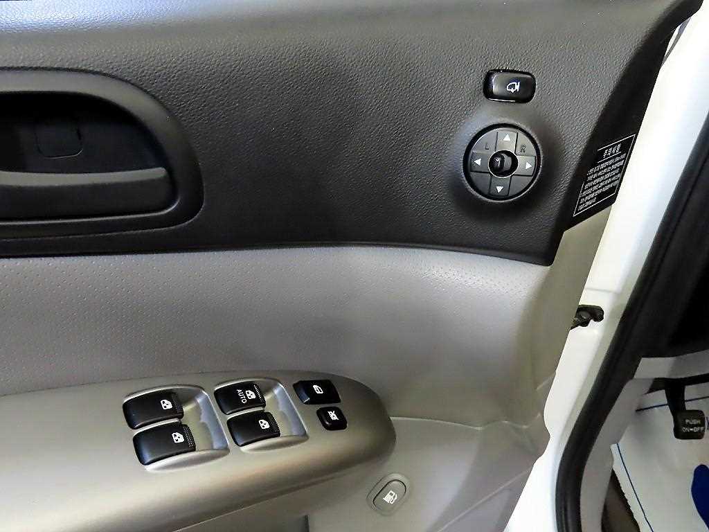 KIA Carnival 2012 Blanco - Importación desde Corea - HF Imports Iquique - Foto 15