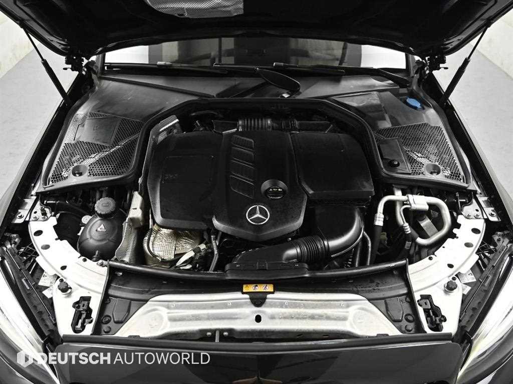 Mercedes Benz C Class - Vista 6