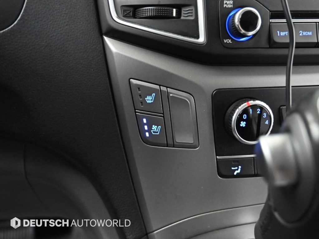 HYUNDAI Starex 2018 Plateado - Importación desde Corea - HF Imports Iquique - Foto 17