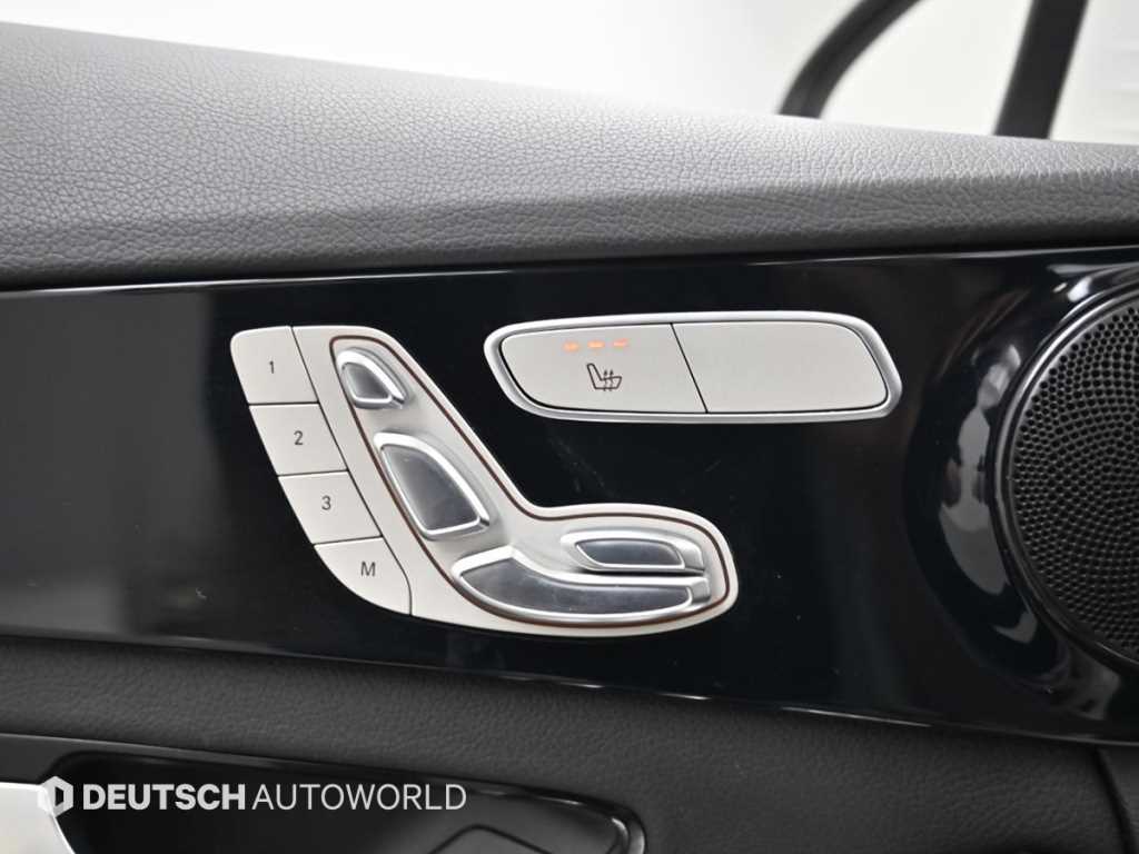 Mercedes Benz C Class 2018 Blanco - Importación desde Corea - HF Imports Iquique - Foto 17