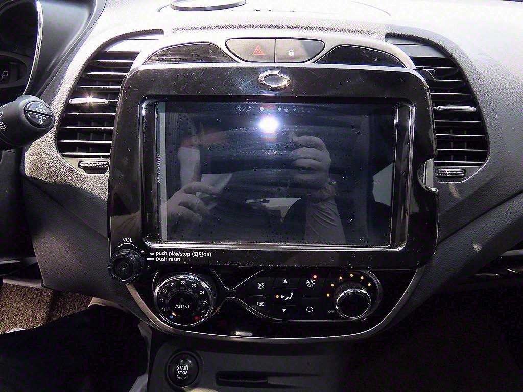 SAMSUNG QM3 2017 Blanco - Importación desde Corea - HF Imports Iquique - Foto 13