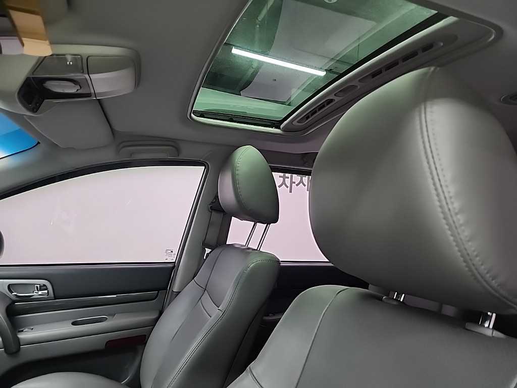 Ssangyong Korando 2014 Plateado - Importación desde Corea - HF Imports Iquique - Foto 13