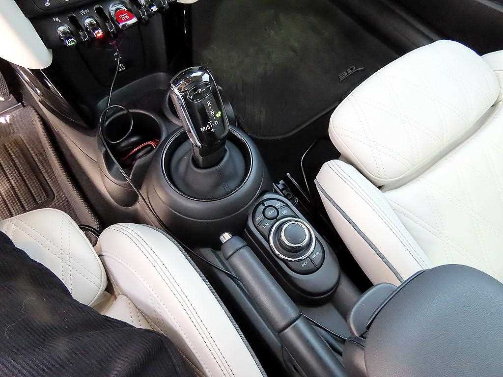 Mini Cooper - Vista 11