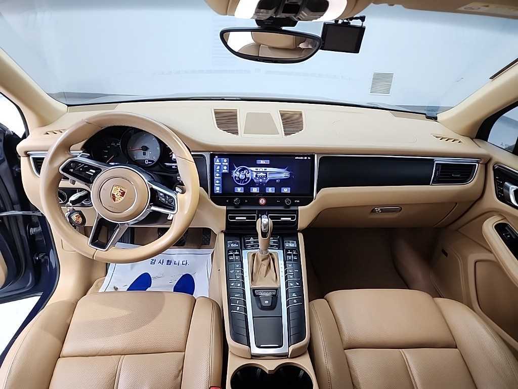 Porsche Macan - Vista 7