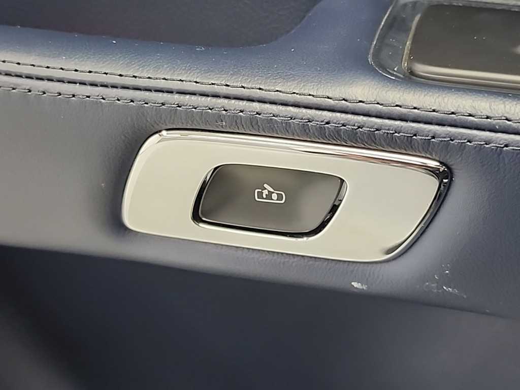 Lincoln Continental 2019 Negro - Importación desde Corea - HF Imports Iquique - Foto 16