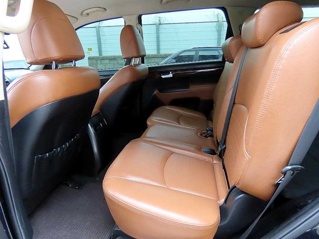 KIA Mohave - Vista 6