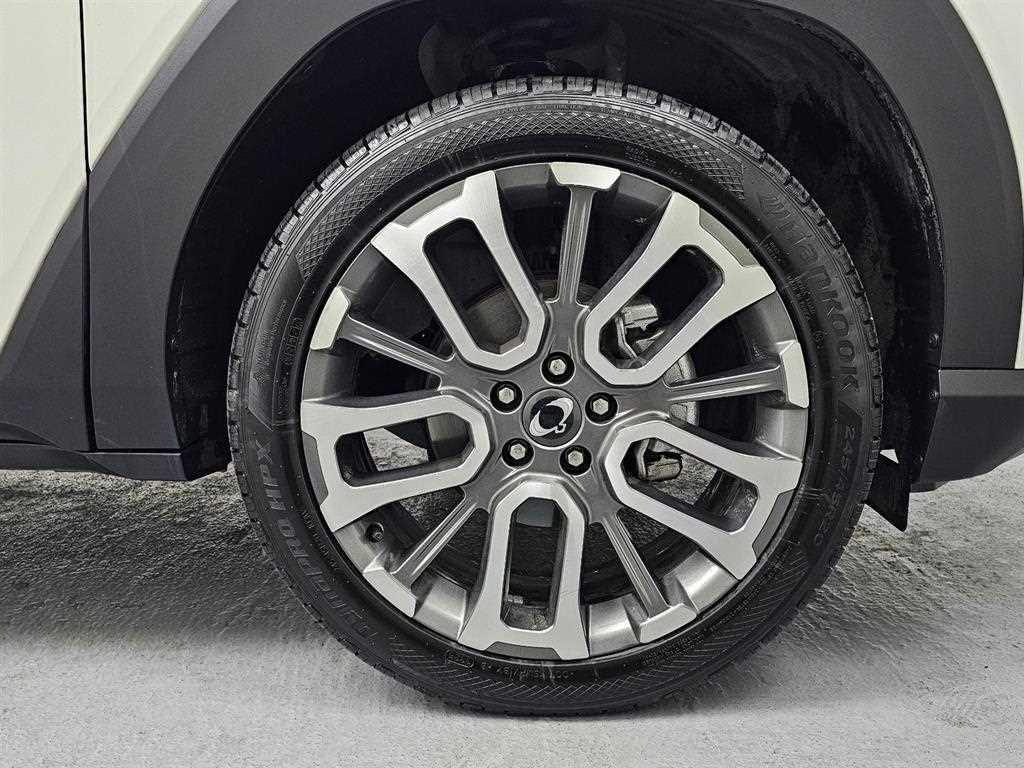 Ssangyong Torres - Vista 5