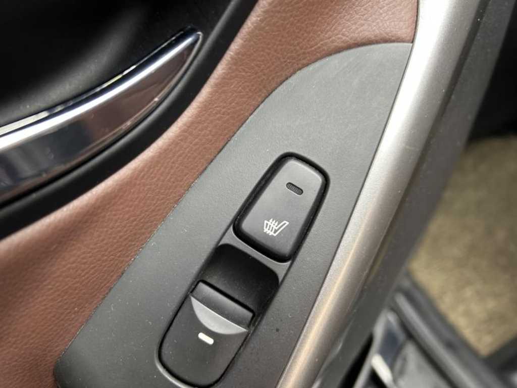 HYUNDAI Avante - Vista 7