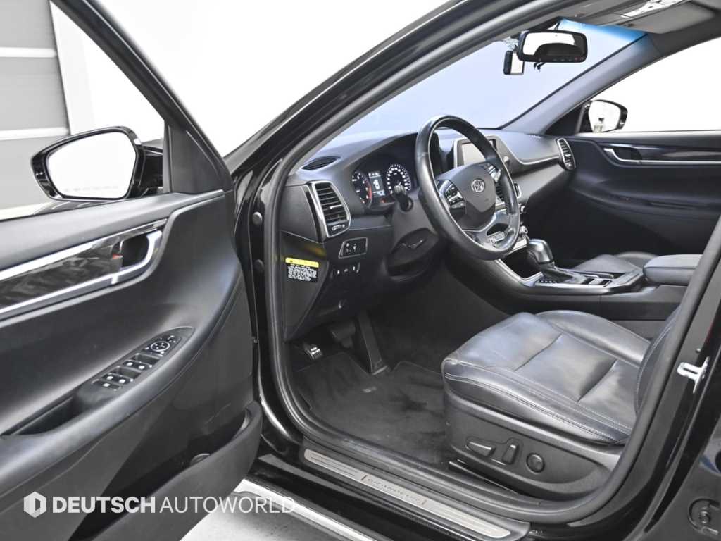 HYUNDAI Grandeur - Vista 11