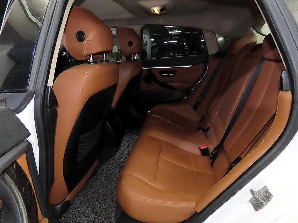 BMW 4 Series - Vista 7