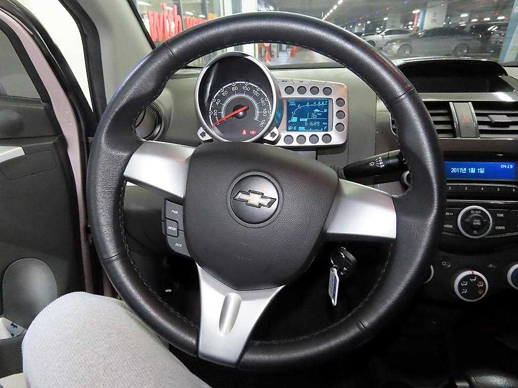 Chevrolet Spark - Vista 8