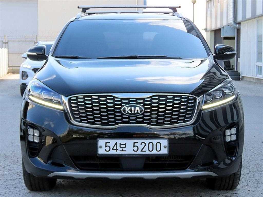 KIA Sorento 2019 Negro - Importación desde Corea - HF Imports Iquique - Foto 1