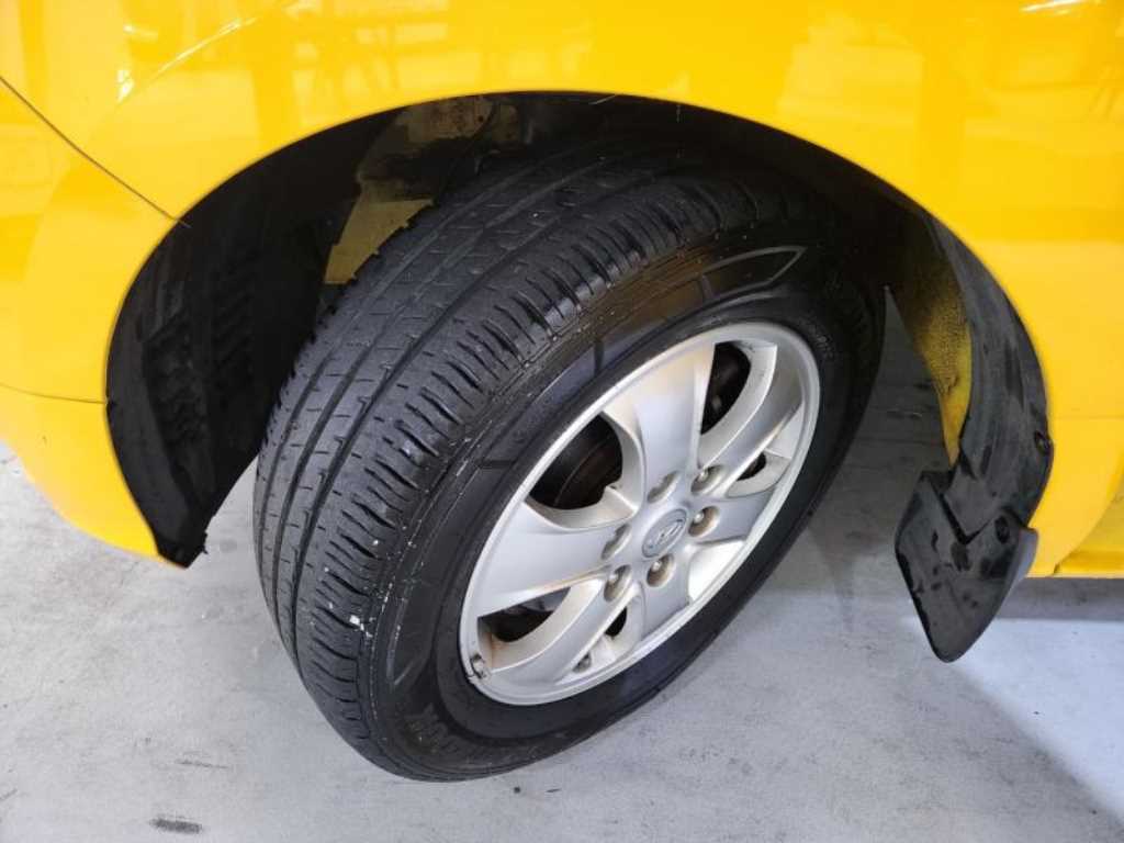 HYUNDAI Starex 2019 Amarillo - Importación desde Corea - HF Imports Iquique - Foto 20