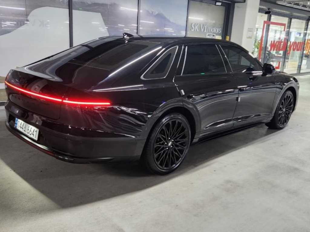 HYUNDAI Grandeur - Vista 4