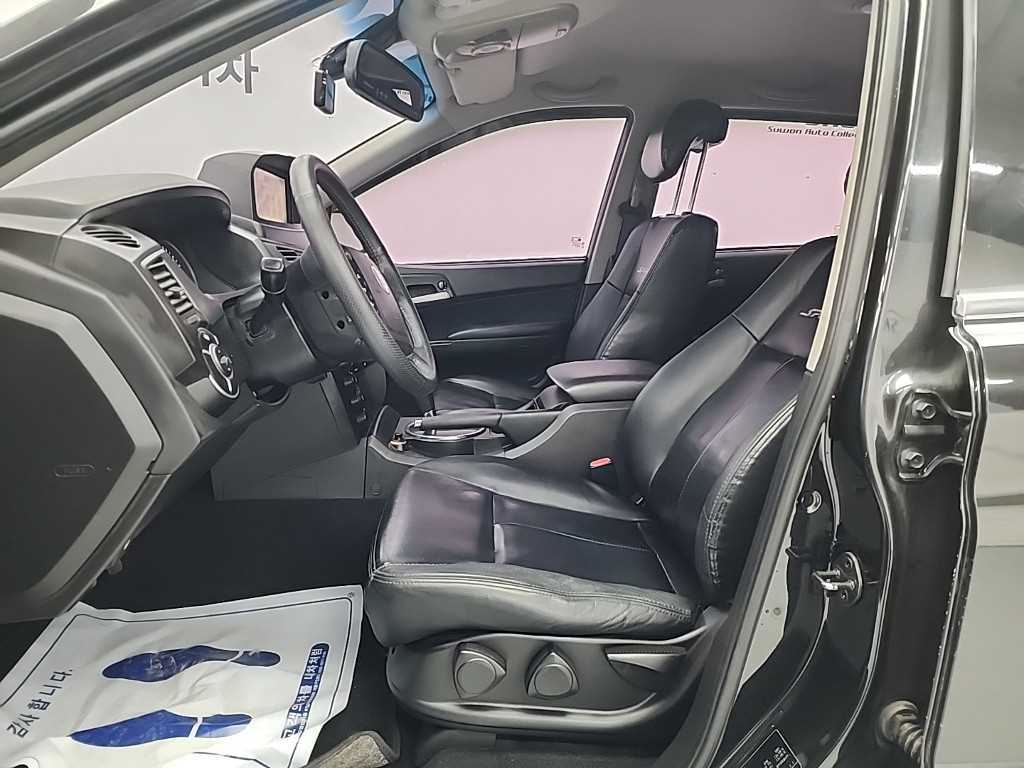 Ssangyong Korando - Vista 11