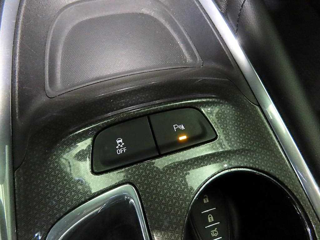 Chevrolet Malibu 2018 Negro - Importación desde Corea - HF Imports Iquique - Foto 14