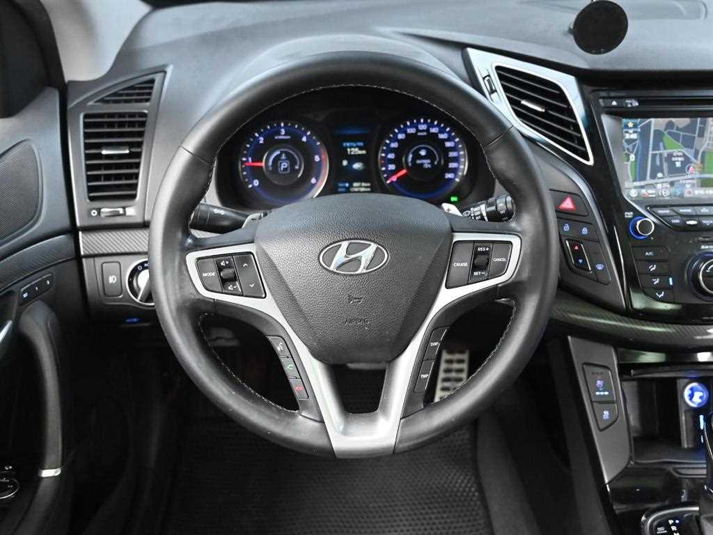 HYUNDAI i40 2014 Azul - Importación desde Corea - HF Imports Iquique - Foto 13