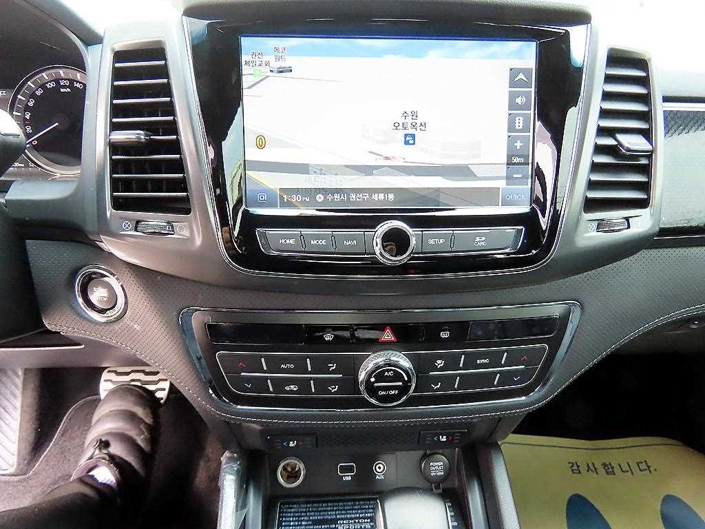 Ssangyong Rexton 2021 Gris - Importación desde Corea - HF Imports Iquique - Foto 13