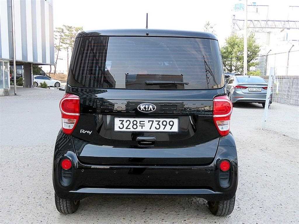 KIA Ray - Vista 4