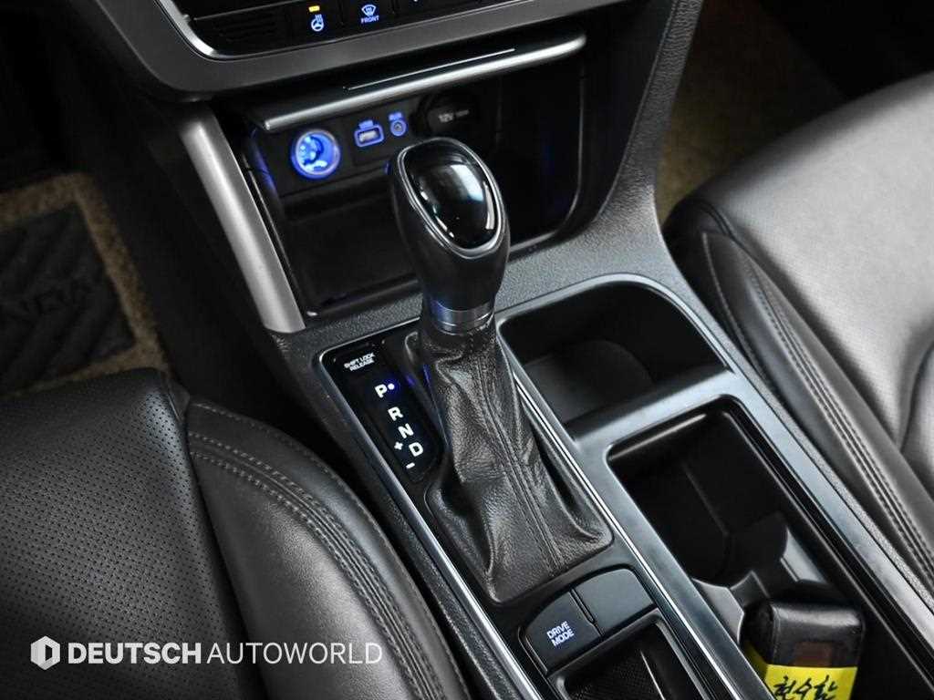 HYUNDAI Sonata - Vista 9