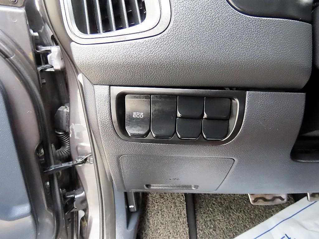 KIA Pride - Vista 12