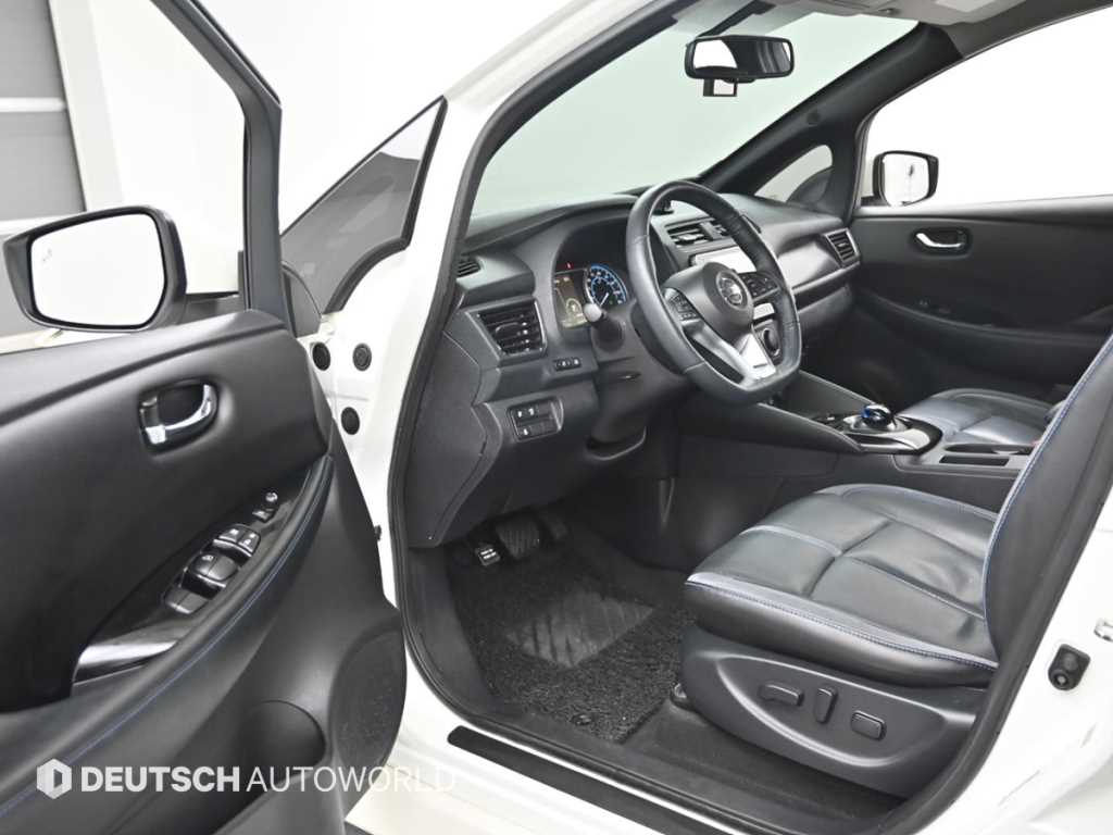 Nissan Leaf - Vista 11