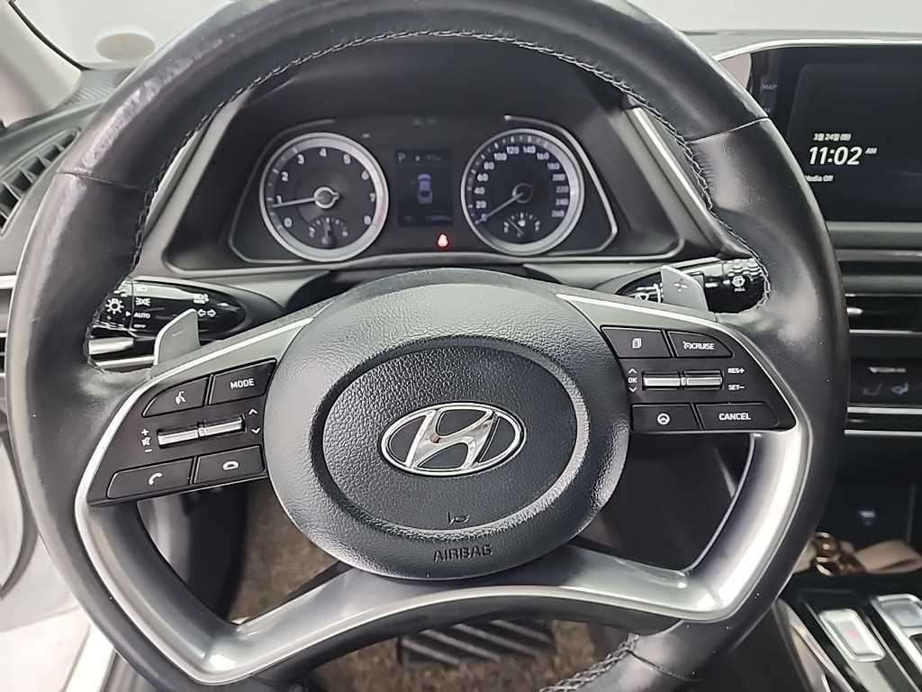 HYUNDAI Sonata - Vista 9