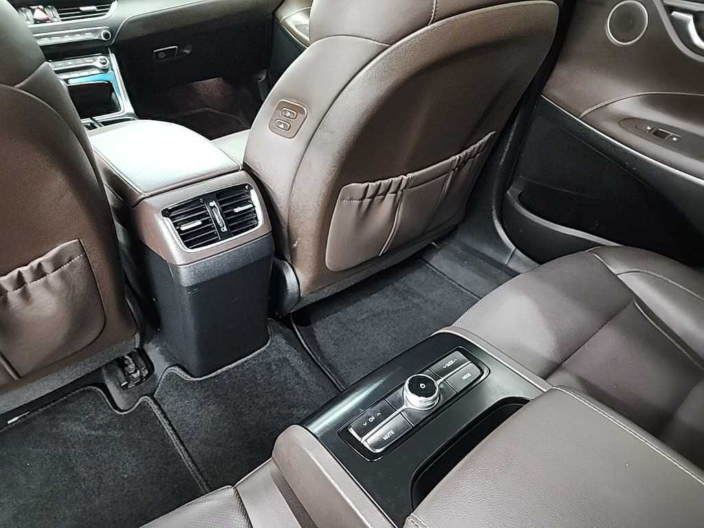 HYUNDAI Grandeur 2018 Negro - Importación desde Corea - HF Imports Iquique - Foto 13