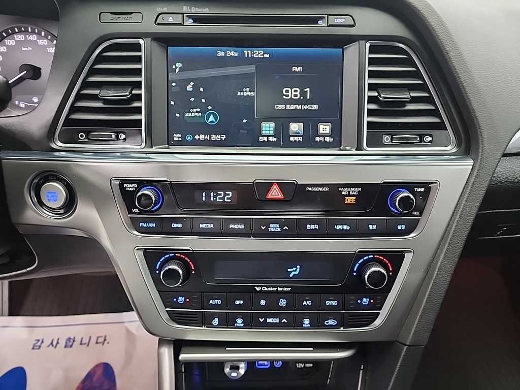 HYUNDAI Sonata - Vista 10