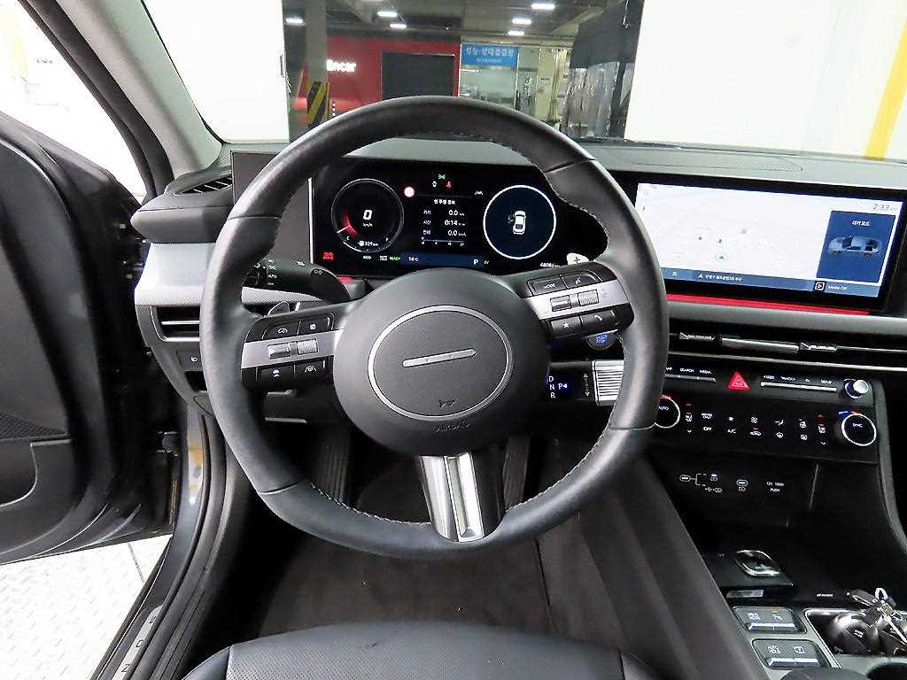 HYUNDAI Sonata - Vista 9