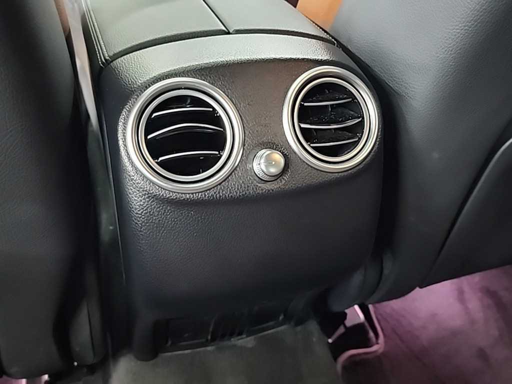 Mercedes Benz GLC Class 2021 Negro - Importación desde Corea - HF Imports Iquique - Foto 13