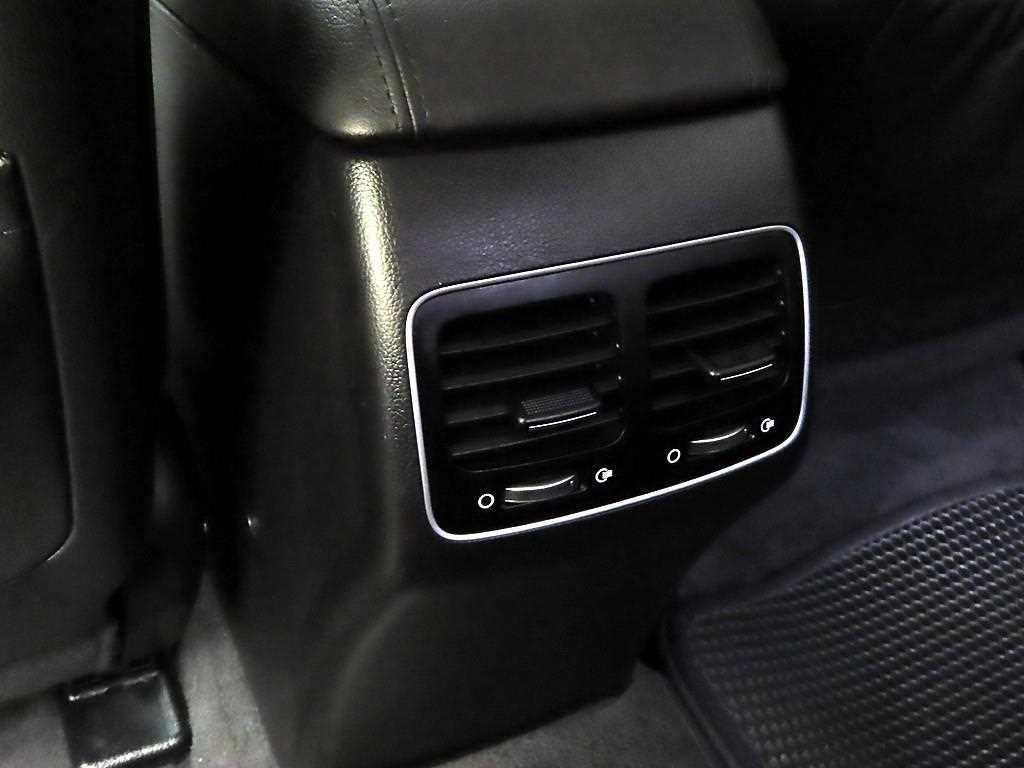 KIA K7 2015 Negro - Importación desde Corea - HF Imports Iquique - Foto 18