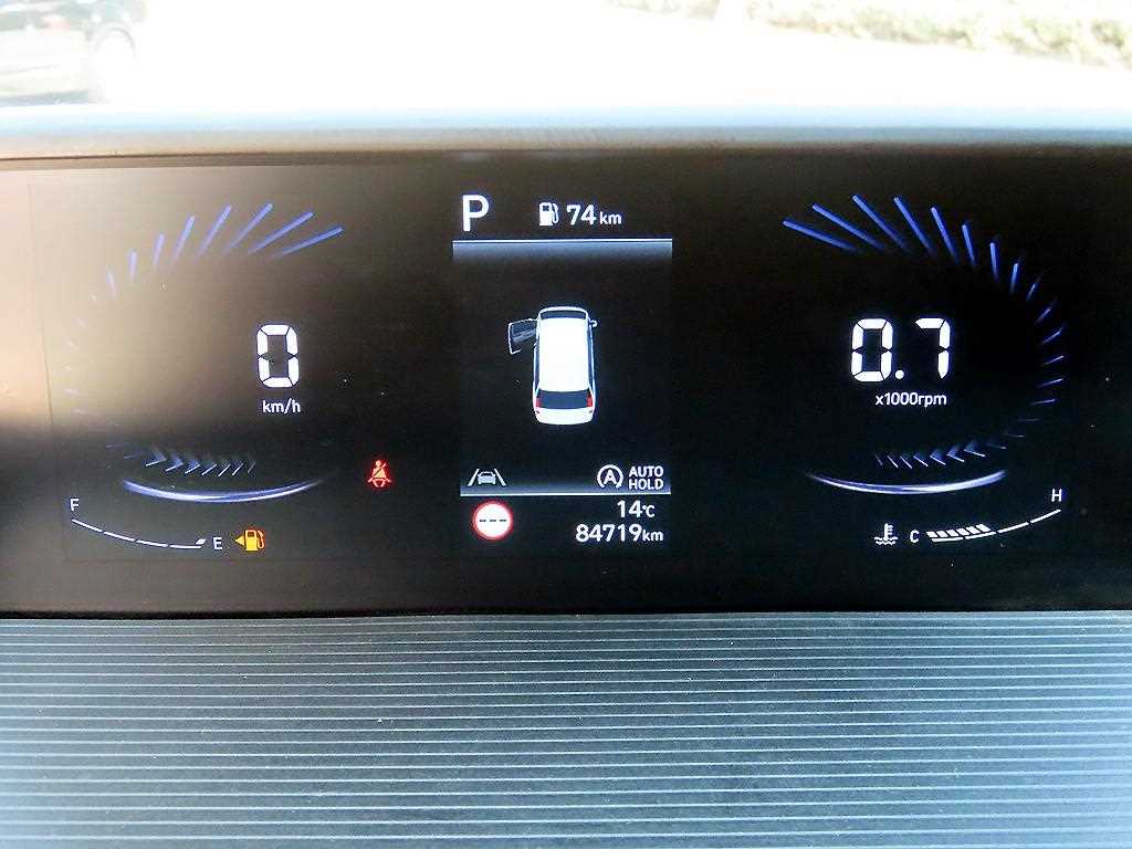 HYUNDAI Staria - Vista 9