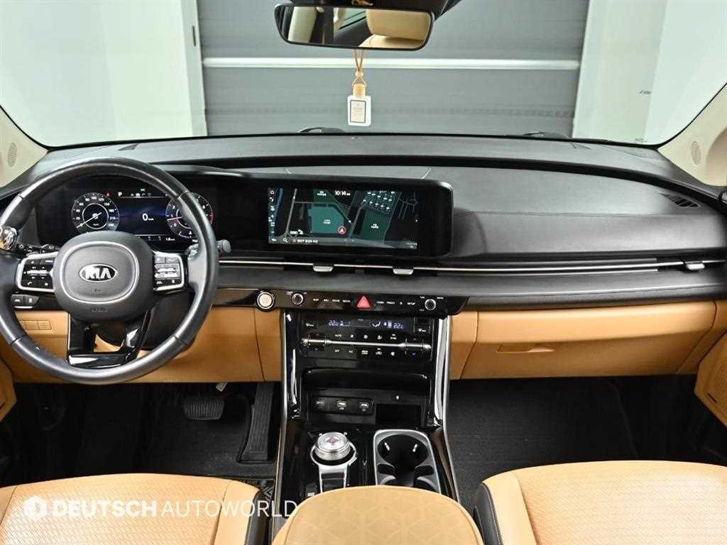 KIA Carnival - Vista 7