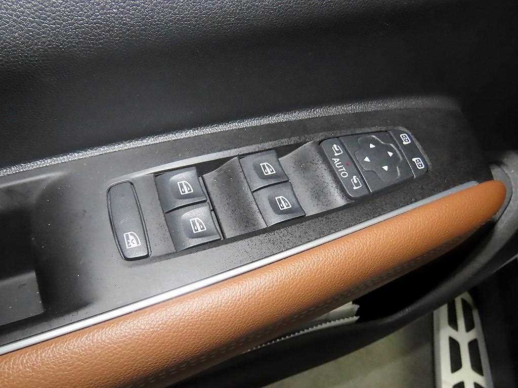 SAMSUNG QM6 2022 Blanco - Importación desde Corea - HF Imports Iquique - Foto 13