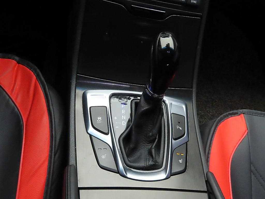 HYUNDAI Grandeur - Vista 10