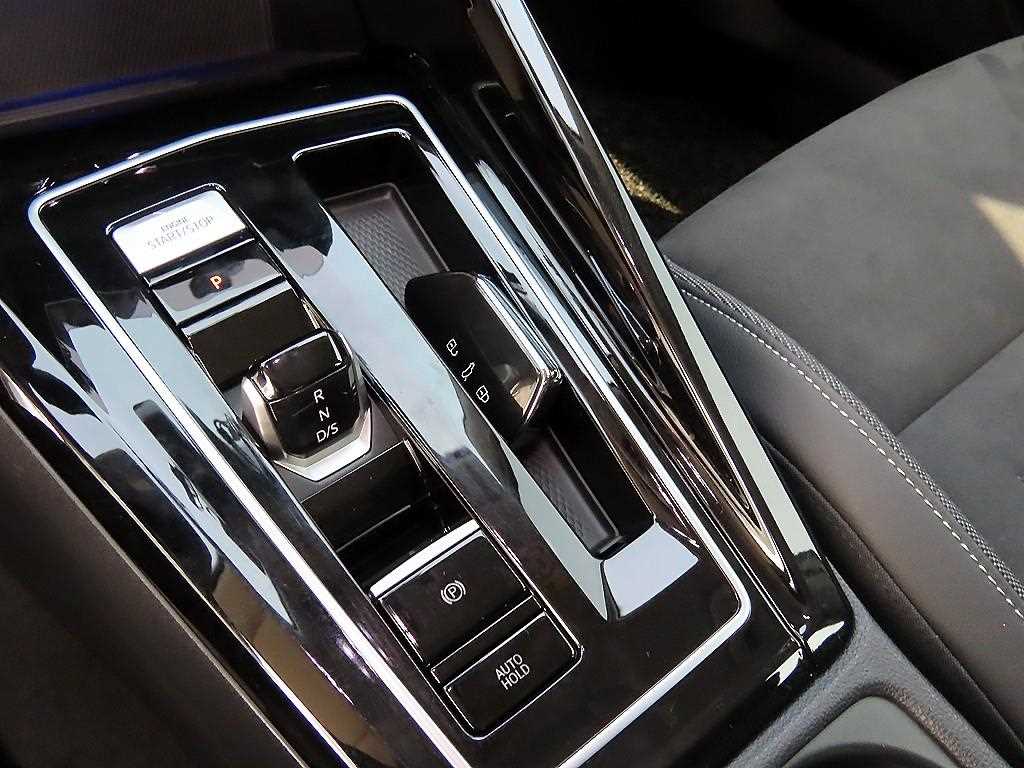 Volkswagen Golf - Vista 11