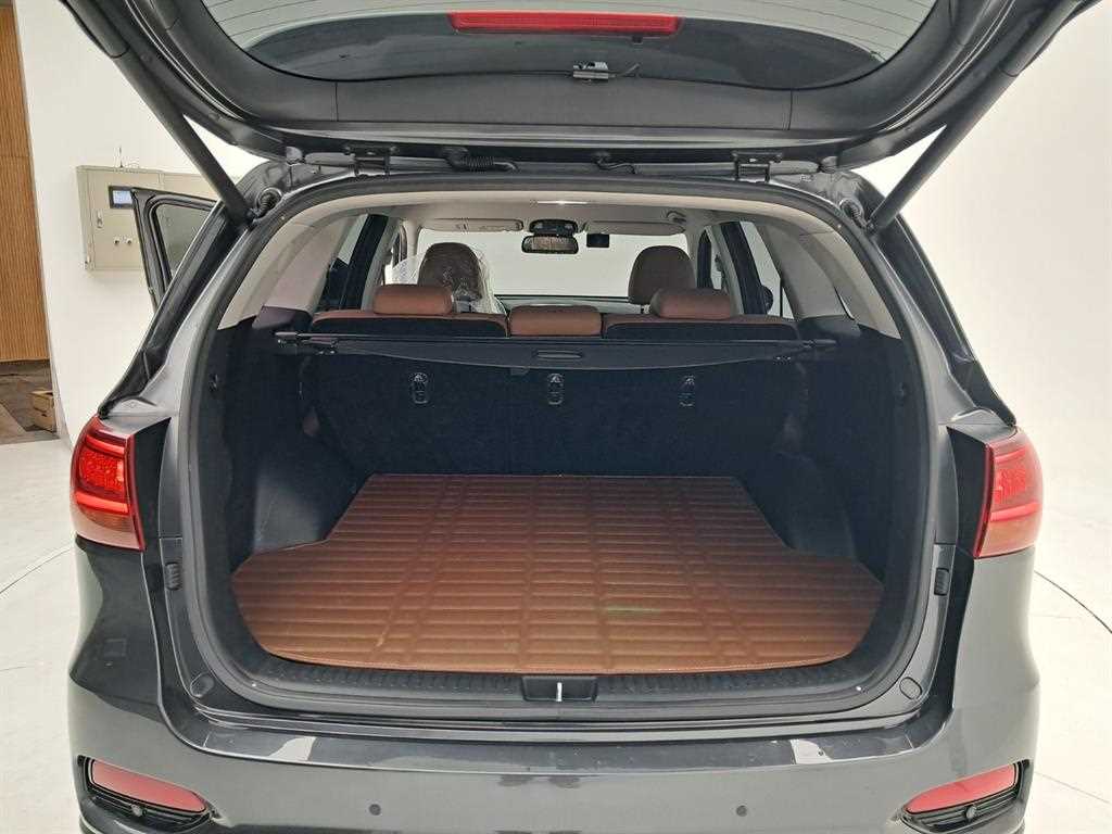 KIA Sorento 2019 Gris - Importación desde Corea - HF Imports Iquique - Foto 18